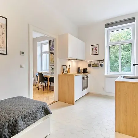 Posh Studio Apartment - Stylish & Urban Vienna Esterno foto