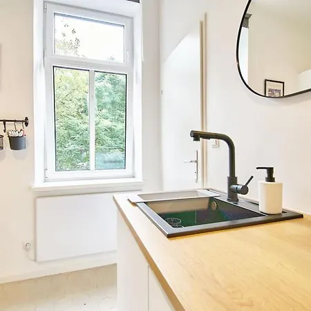 Posh Studio Apartment - Stylish & Urban Vienna Esterno foto